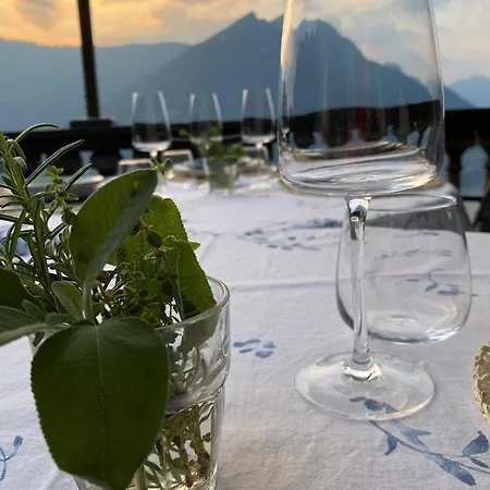 Le Ortensie 3* Faggeto Lario