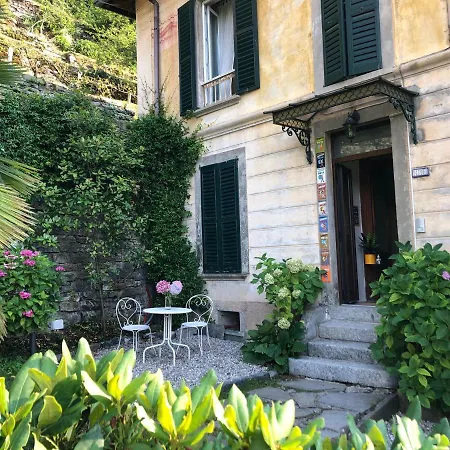 Couette-café Le Ortensie Faggeto Lario